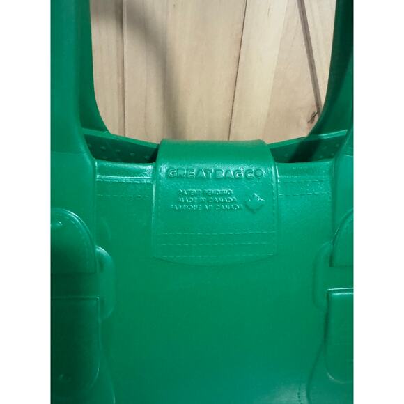 Great Bag Co. Robert Verdi | Model M. Emerald Green Tote Bag - Picture 4 of 10